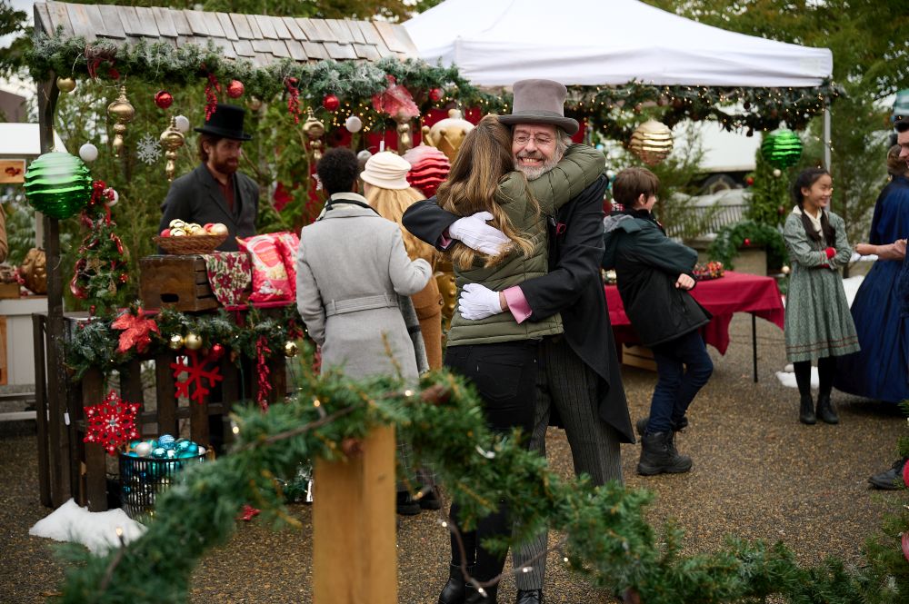 Reckless-Pictures-movie-A-Dickens-Of-A-Holiday