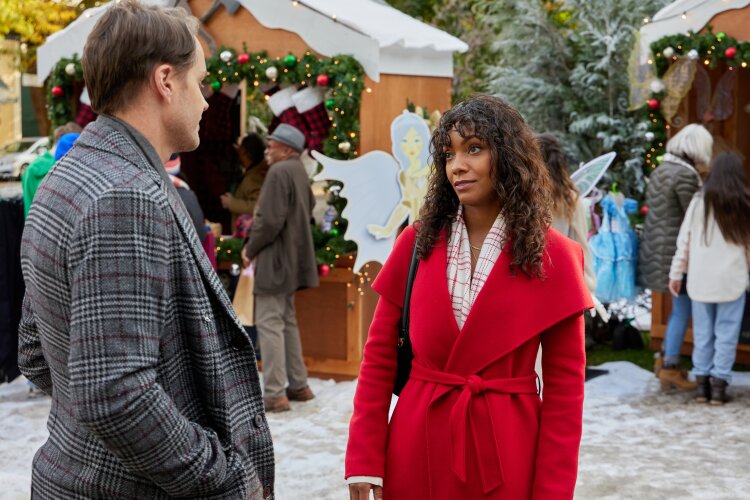 Reckless-Pictures-movie-Magic-In-Mistletoe