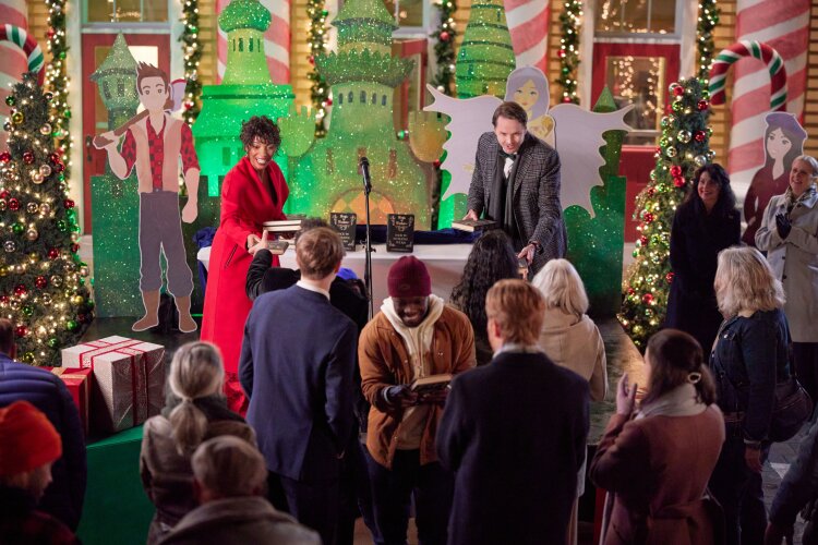 Reckless-Pictures-movie-Magic-In-Mistletoe