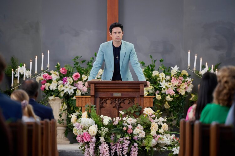 Reckless-Pictures-movie-An-Easter-Bloom