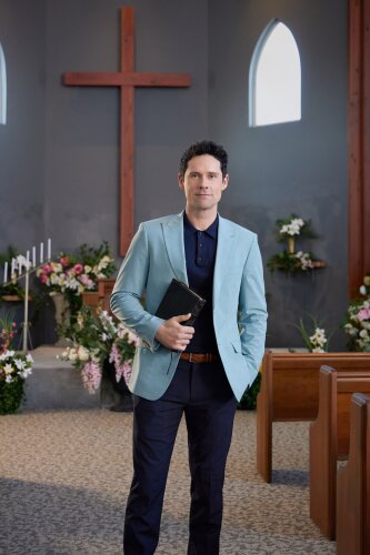 Reckless-Pictures-movie-An-Easter-Bloom